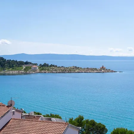 30 M From Beach,makarska,marija