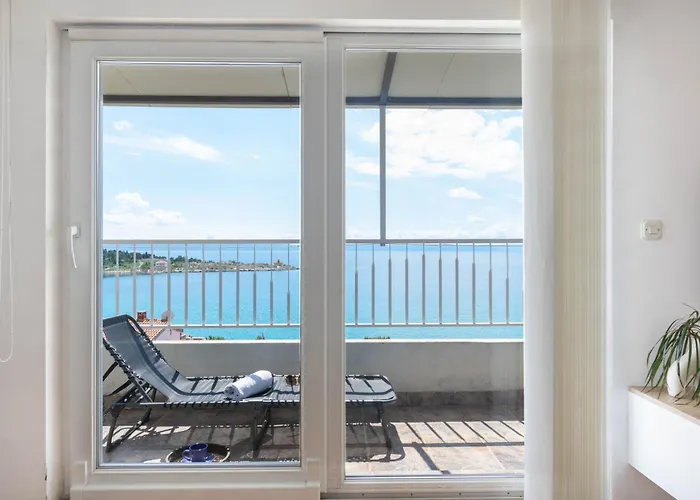 30 M From Beach,makarska,marija