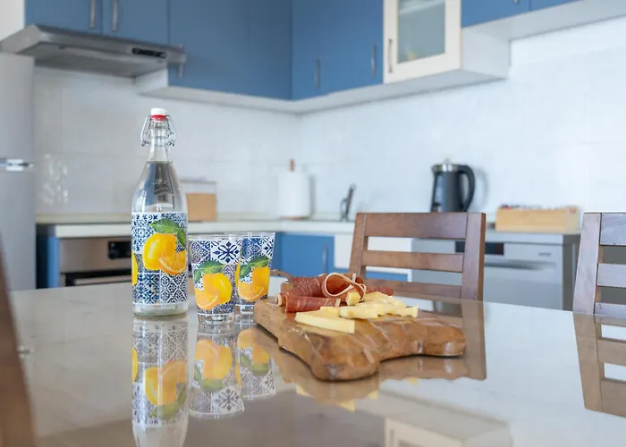 30 M From Beach,makarska,marija