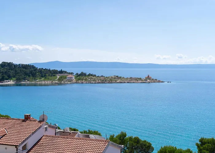 30 M From Beach,makarska,marija