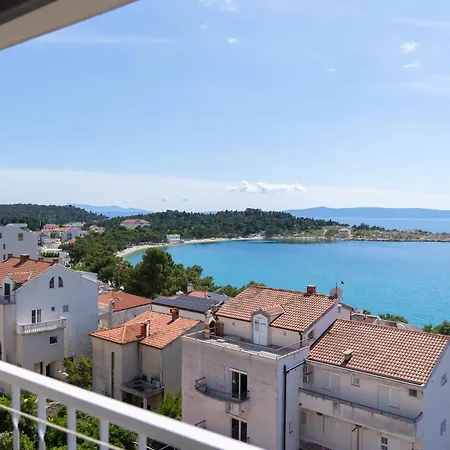 30 M From Beach,makarska,marija Makarska