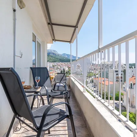 Apartamento 30 M From Beach,makarska,marija